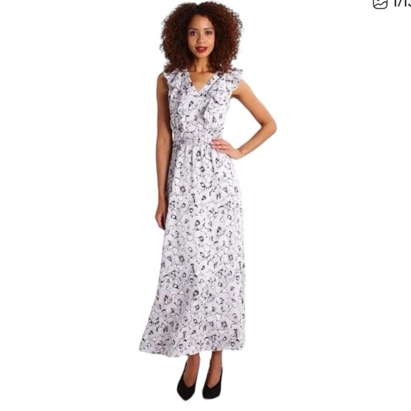 Banana Republic Dresses & Skirts - Banana Republic Floral Ruffle Maxi Dress